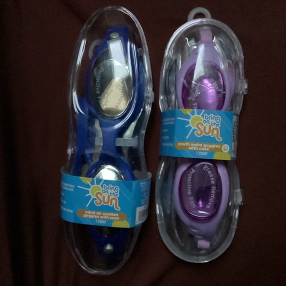 Bring on the Sun Adult & Youth Swim Goggles Bundle NEW - Picture 6 of 6
